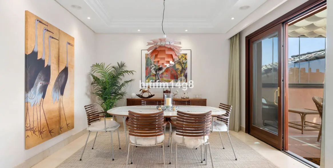 Sale of penthouse in Estepona (district Estepona) 8