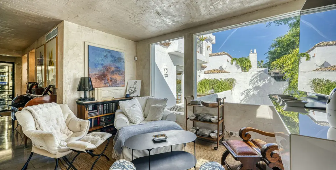 Продажа двухуровневого пентхауса в Guadalmina Baja 15