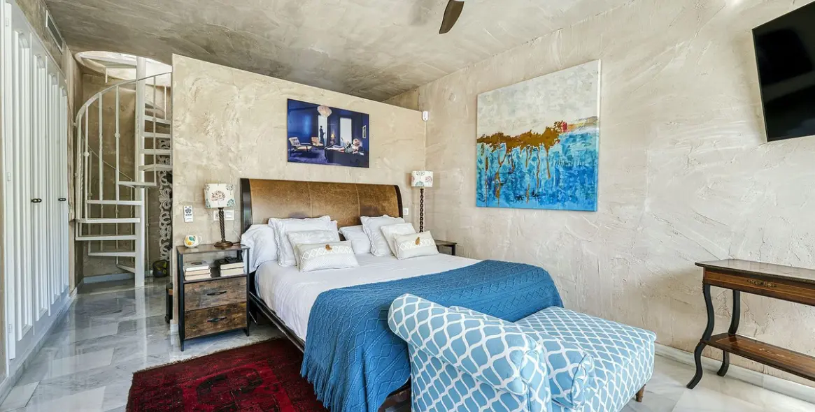 Продажа двухуровневого пентхауса в Guadalmina Baja 33