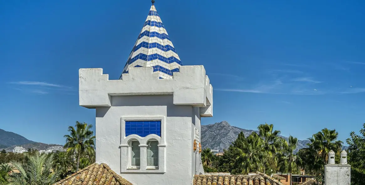 Продажа двухуровневого пентхауса в Guadalmina Baja 45