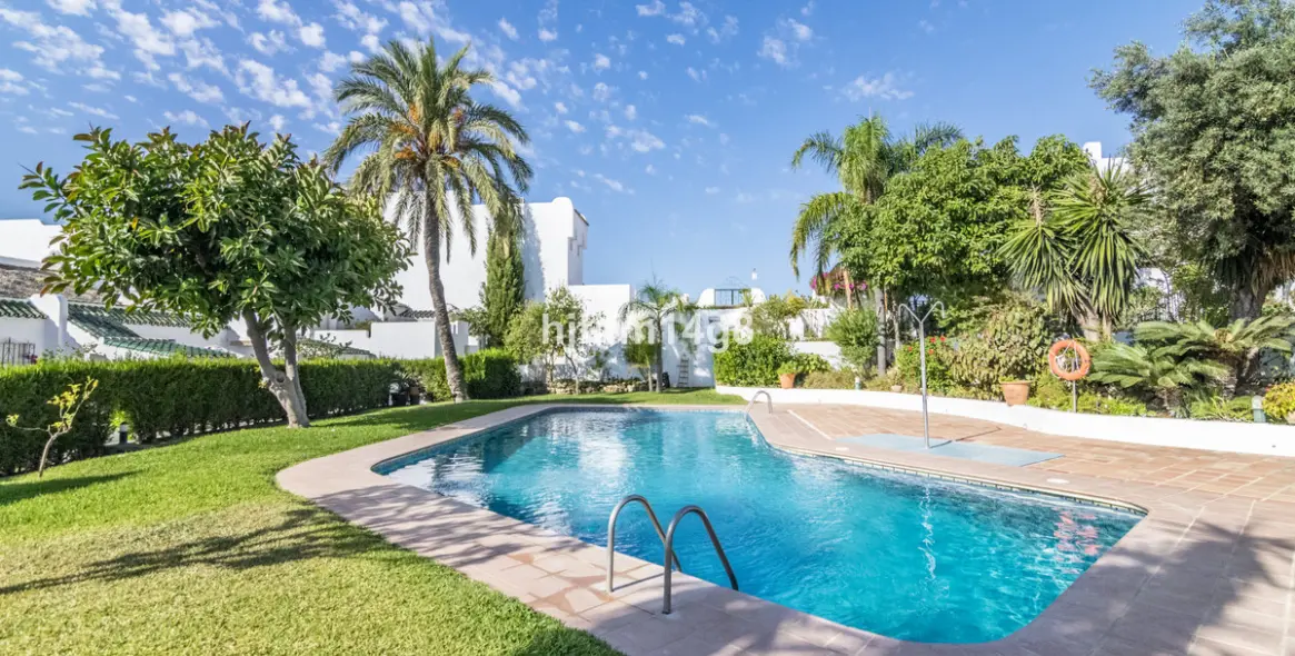 Продажа таунхауса в La Colina 16