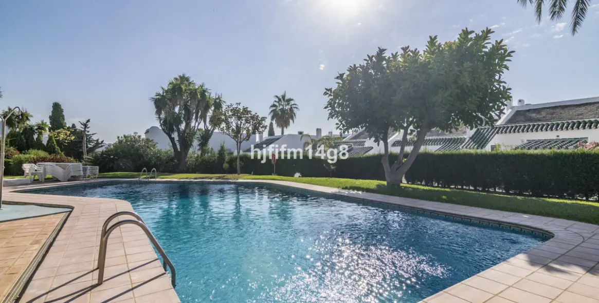 Продажа таунхауса в La Colina 18