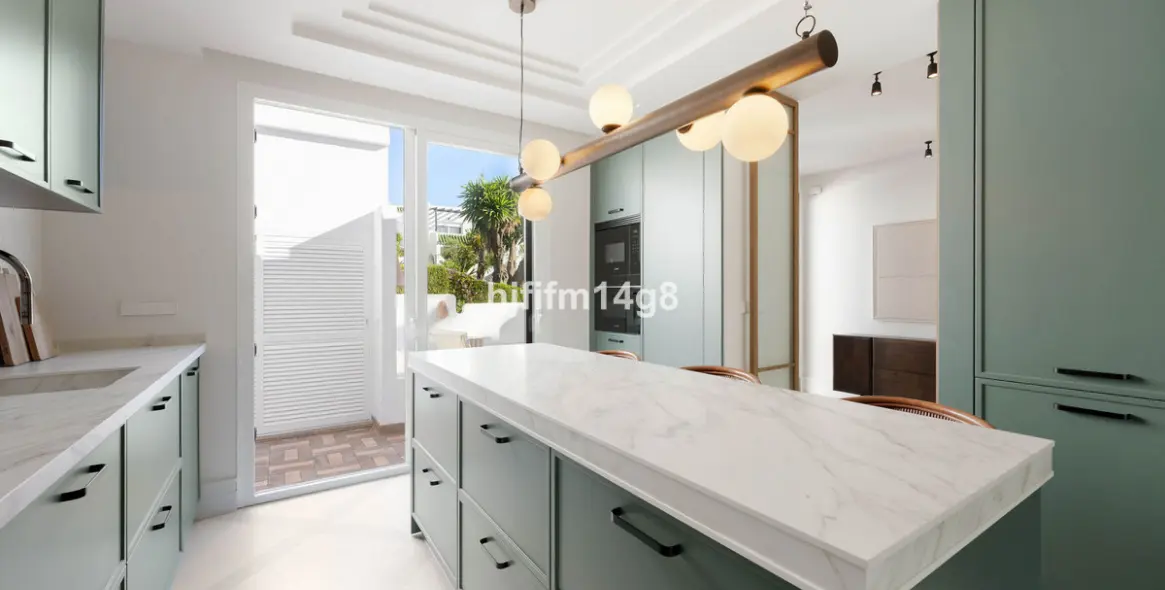 Sale of townhouse in La Colina 20