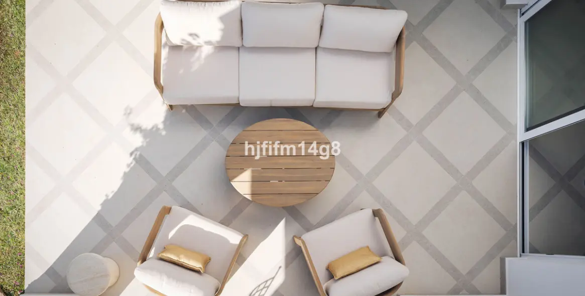 Sale of townhouse in La Colina 28