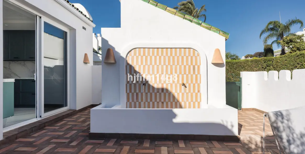 Sale of townhouse in La Colina 30