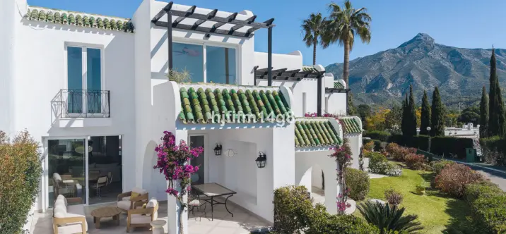 Sale of townhouse in La Colina 0