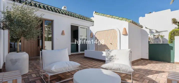 Sale of townhouse in La Colina 2