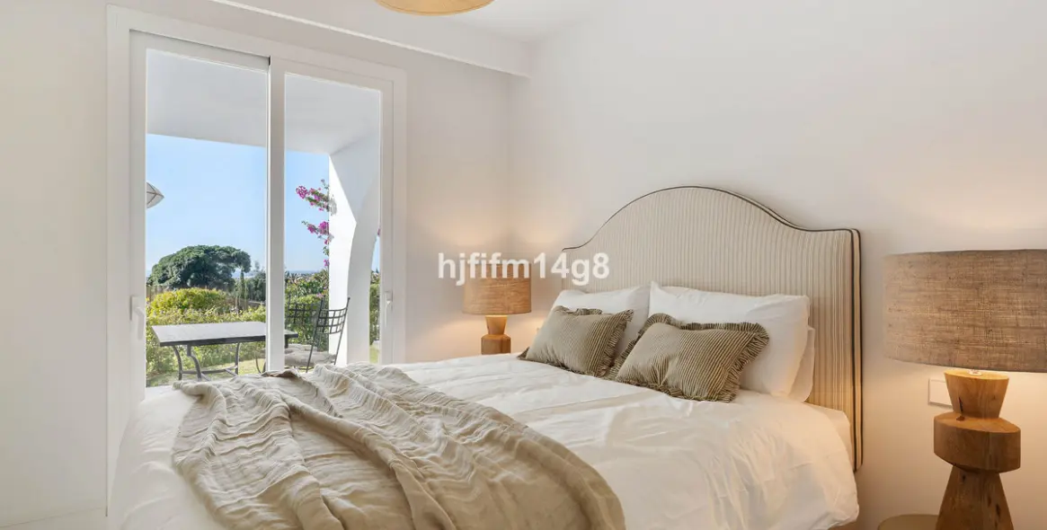 Sale of townhouse in La Colina 15