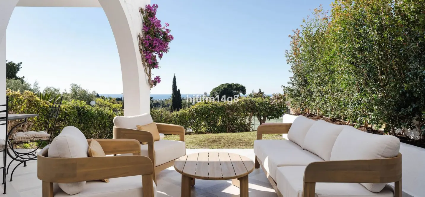 Sale of townhouse in La Colina 1