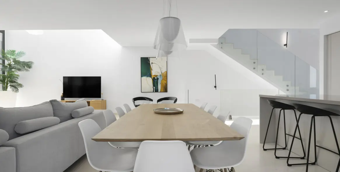 Продажа дома на две семьи в Cabopino 8