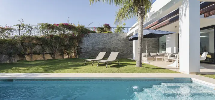 Sale of semi-detached house in Cabopino 1