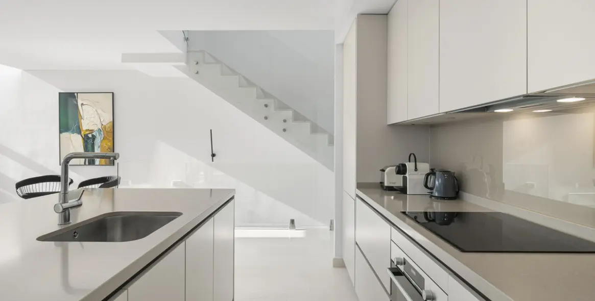 Sale of semi-detached house in Cabopino 11