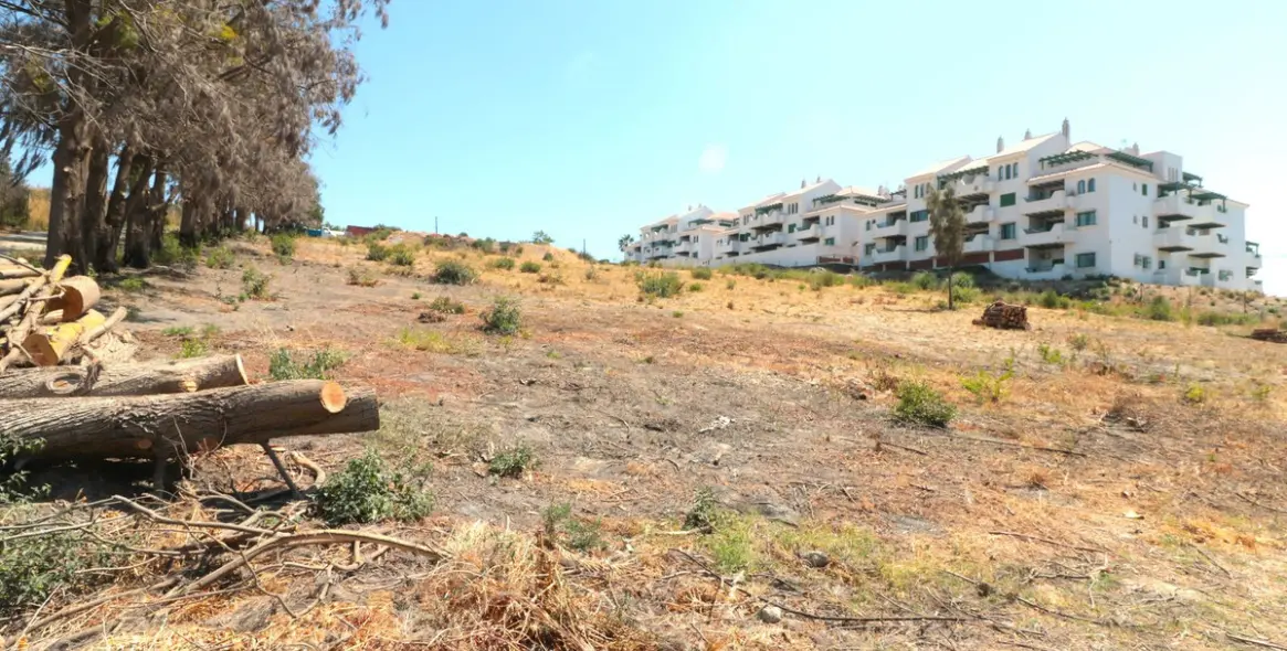 Продажа  жилого участка в Manilva (район Manilva) 5