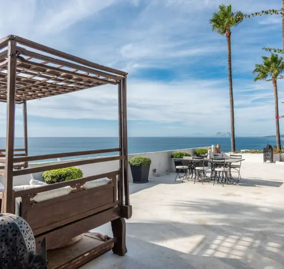 Sale of detached villa in Manilva