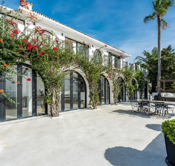 Sale of detached villa in Manilva