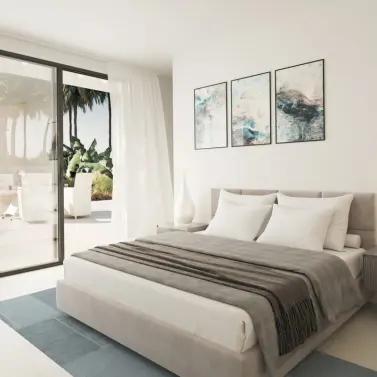 Sale of detached villa in Estepona