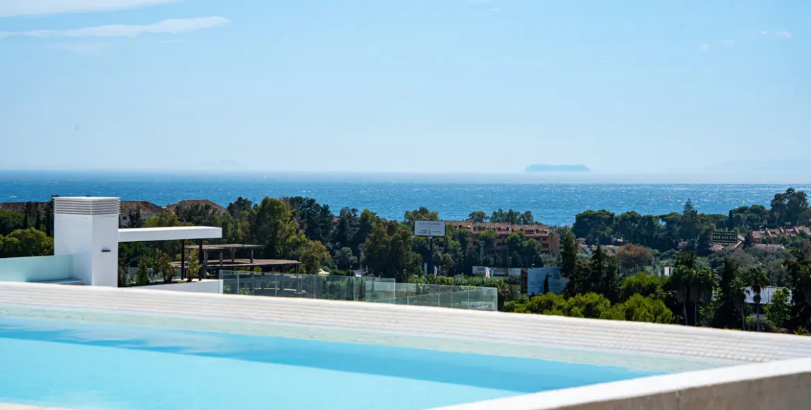Sale of penthouse duplex in Marbella 2