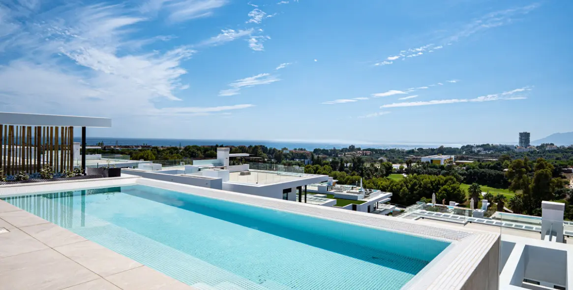 Sale of penthouse duplex in Marbella 32