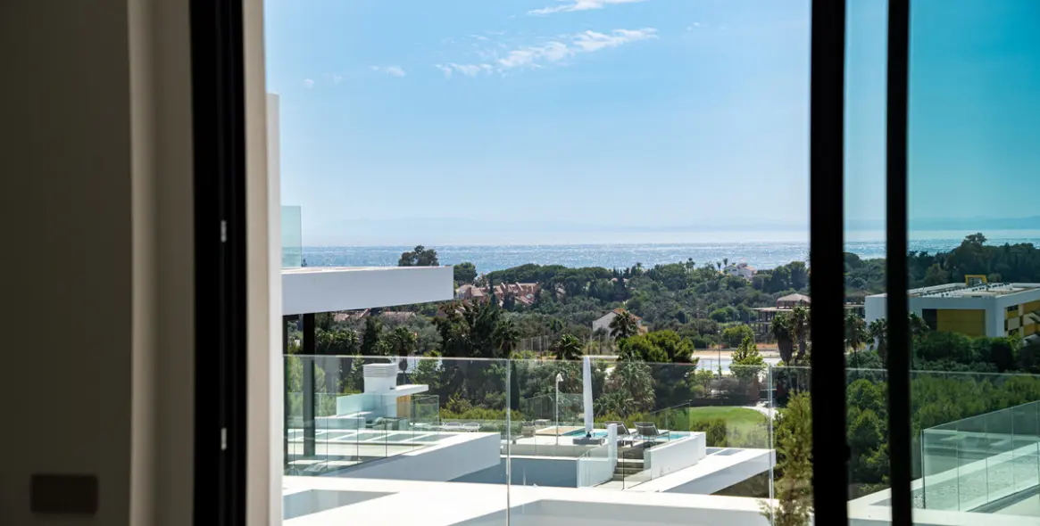 Sale of penthouse duplex in Marbella 33