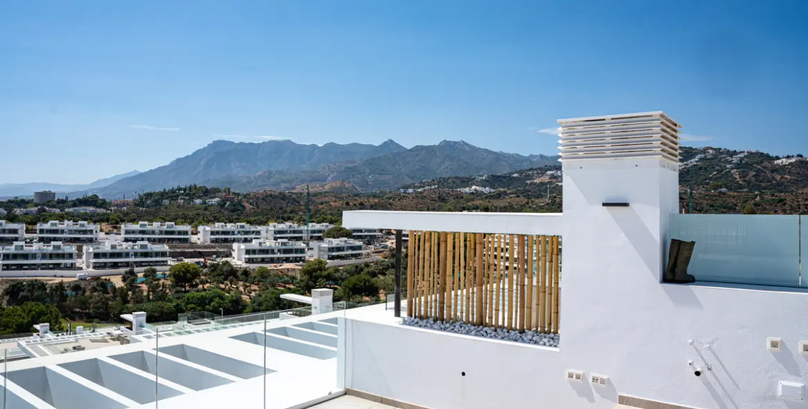 Sale of penthouse duplex in Marbella 34