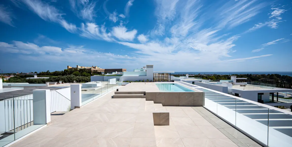 Sale of penthouse duplex in Marbella 16