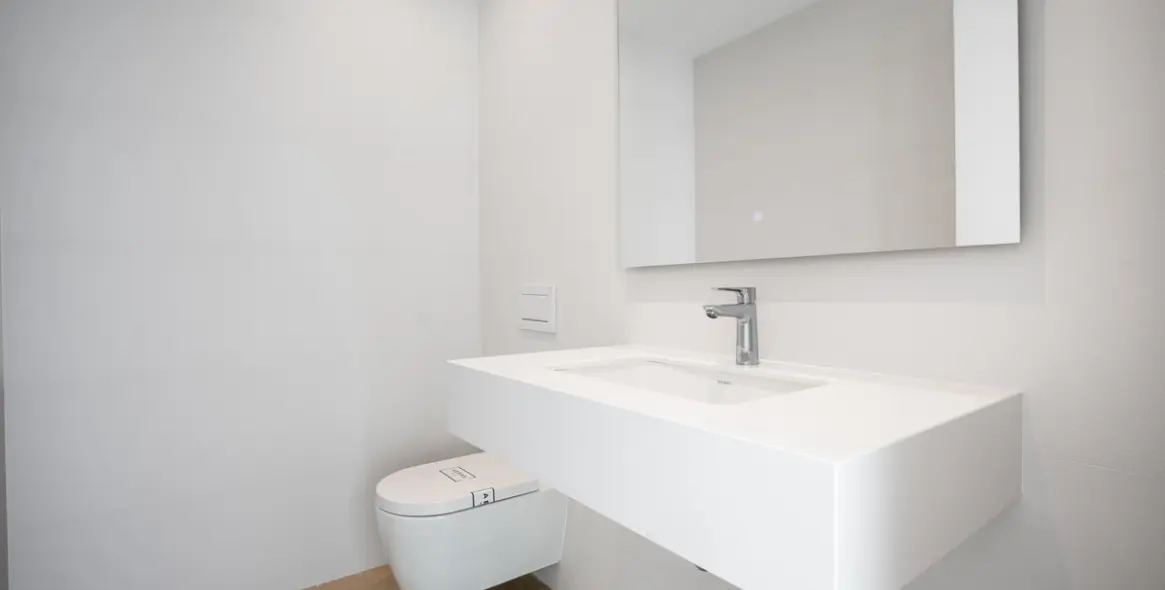 Sale of penthouse duplex in Marbella 27