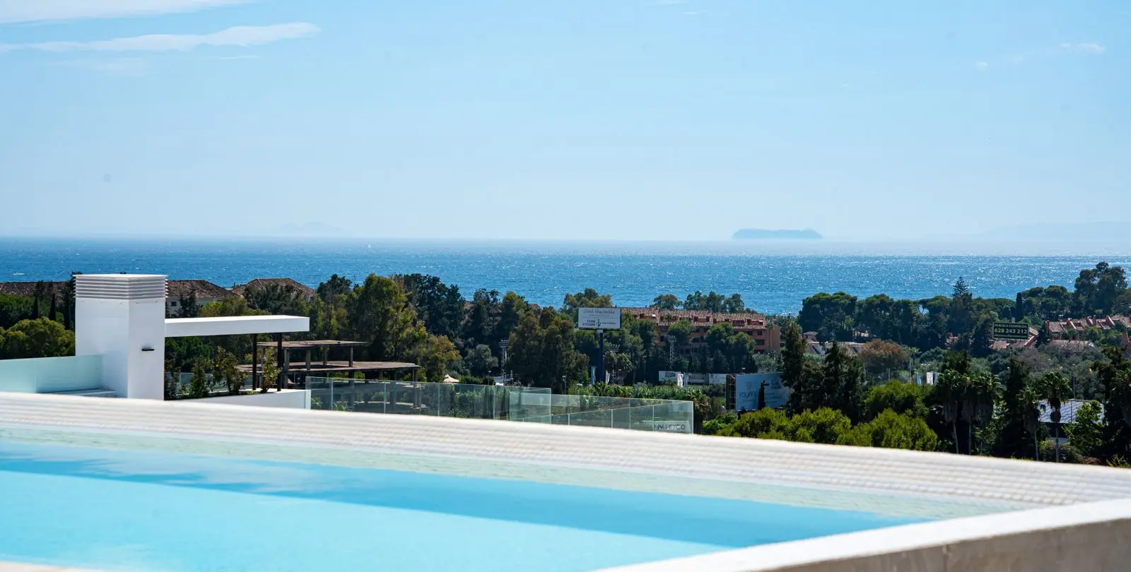Продажа двухуровневого пентхауса в Marbella 30