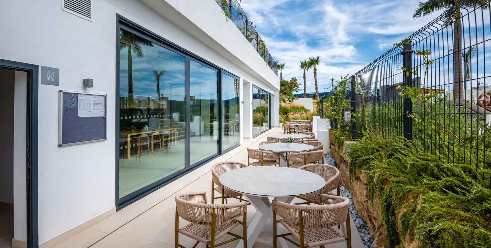 Продажа двухуровневого пентхауса в Marbella 39