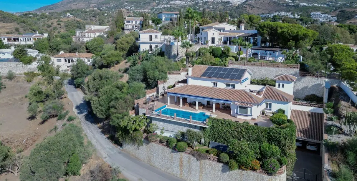 Sale of detached villa in Mijas 8