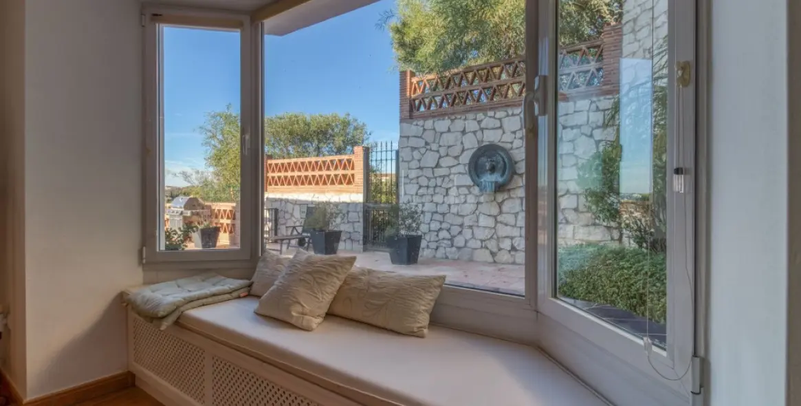 Sale of detached villa in Mijas 15