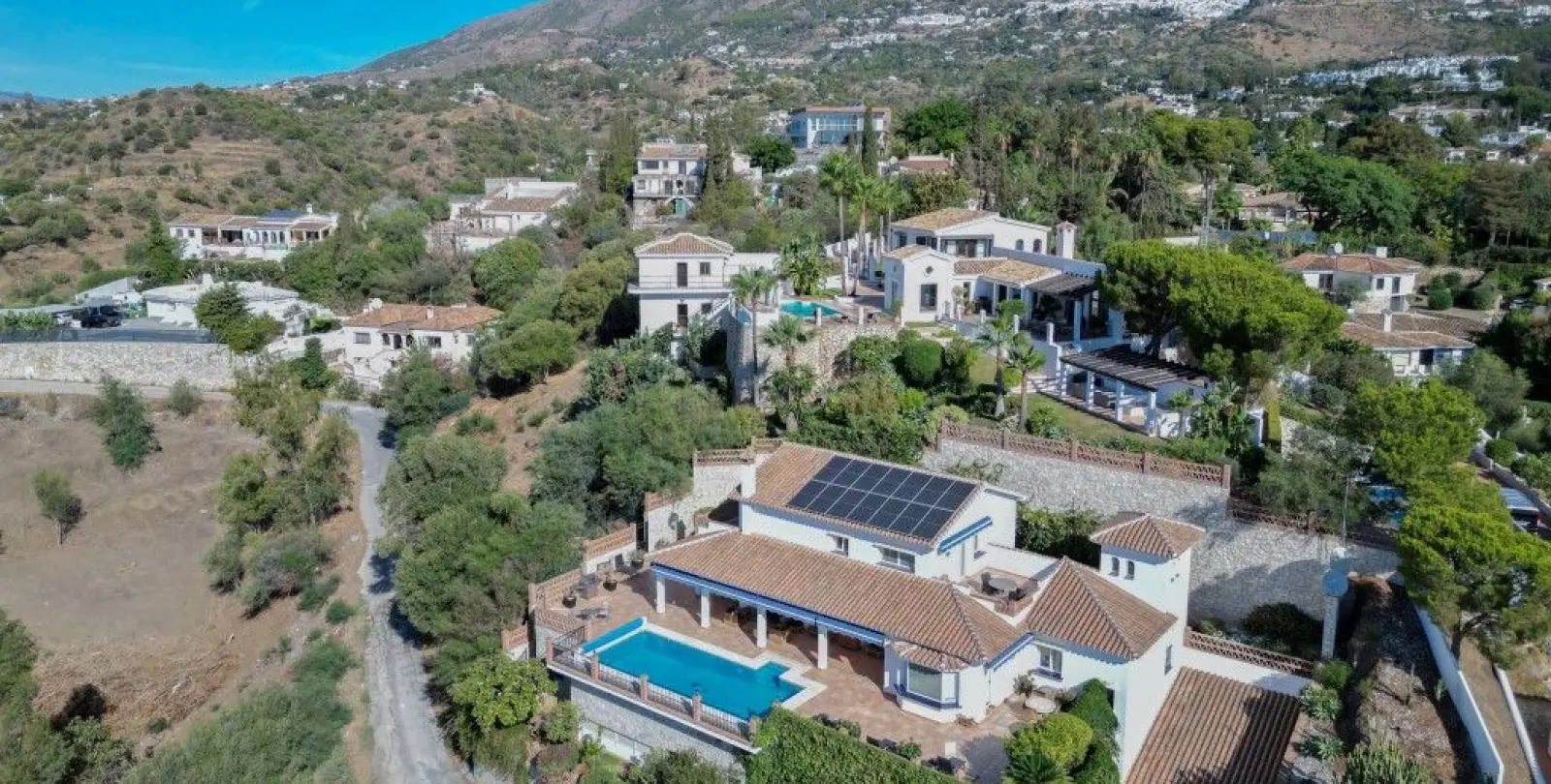 Продажа  отдельно стоящей виллы в Mijas 9
