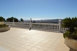 Image 4 thumb
