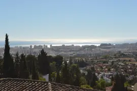 Image 6 thumb