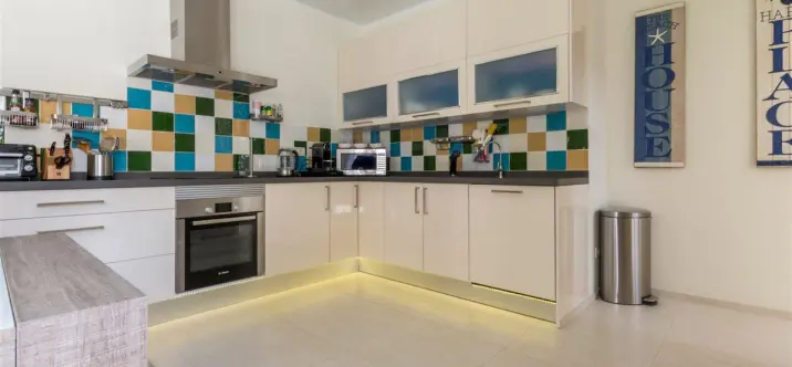 Venta de villa independiente en San Pedro de Alcántara 4