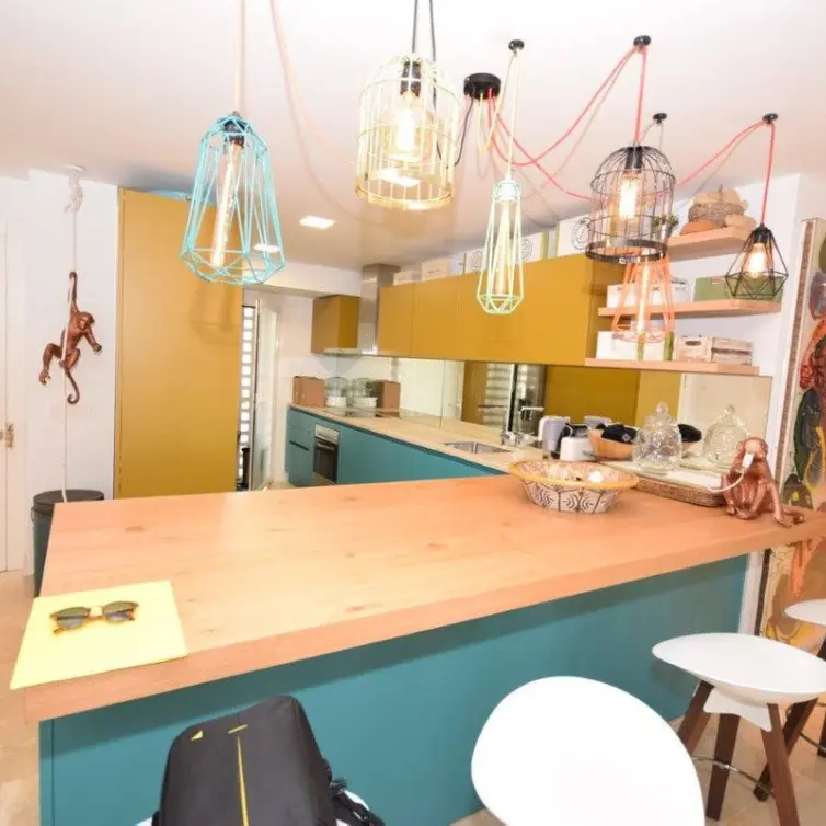 Venta de apartamento en planta media en Costalita