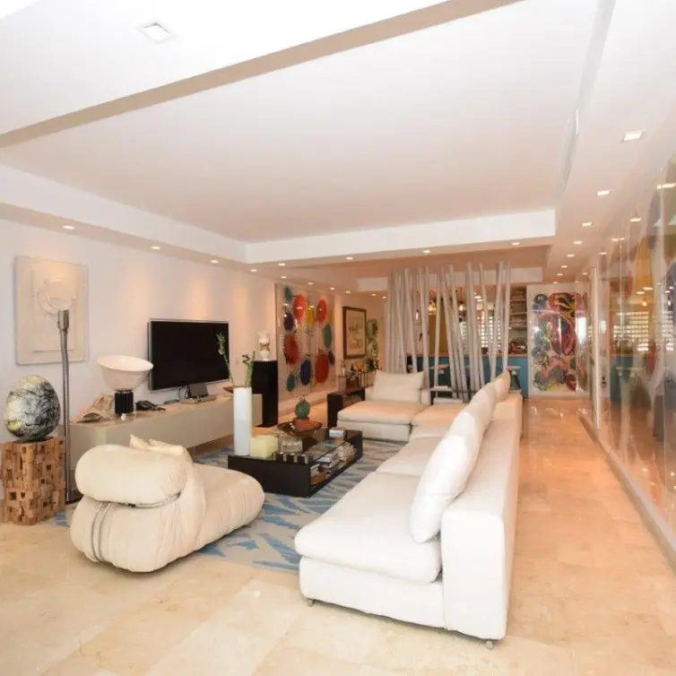 Venta de apartamento en planta media en Costalita
