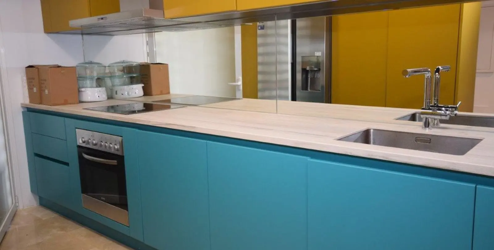 Venta de apartamento en planta media en Costalita 6