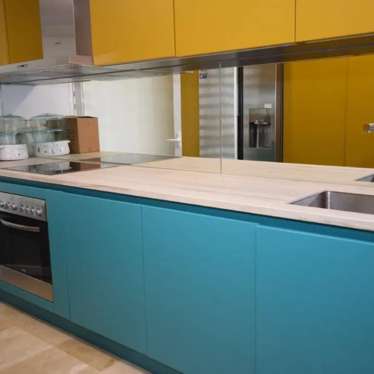 Venta de apartamento en planta media en Costalita