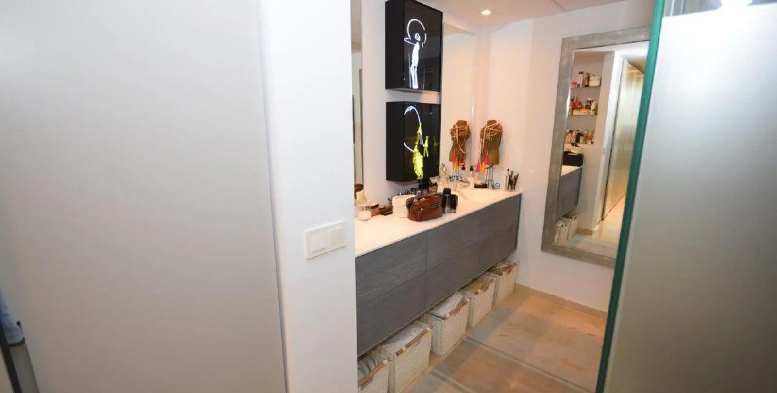 Venta de apartamento en planta media en Costalita 13