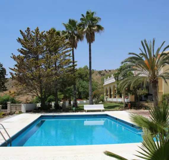 Villa independiente R3209428