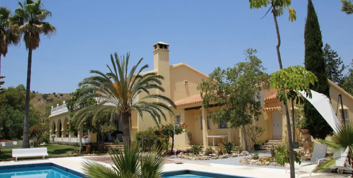 Venta de villa independiente en Costa del Sol East 5