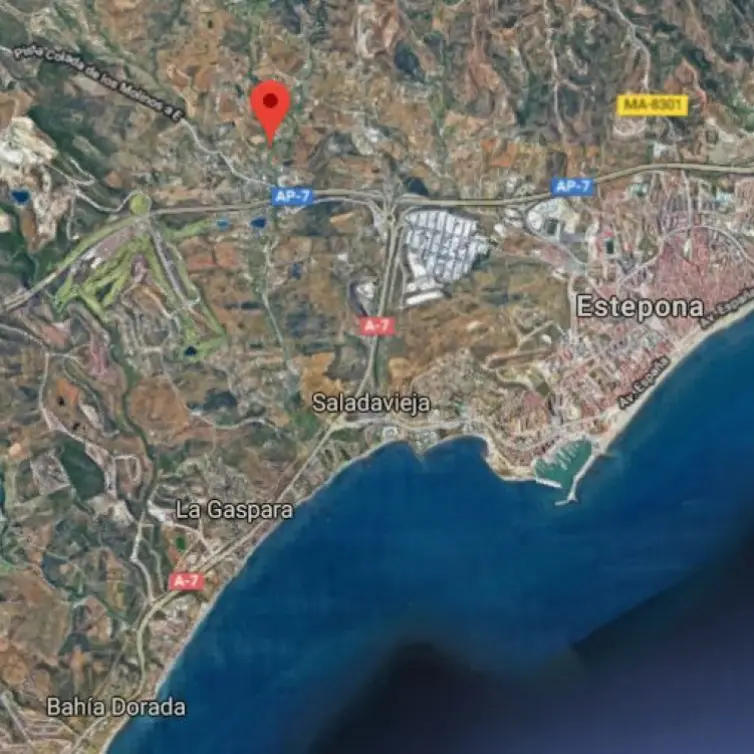 Sale of residential plot in Estepona