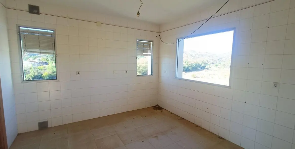 Venta de finca - cortijo en Coín 24