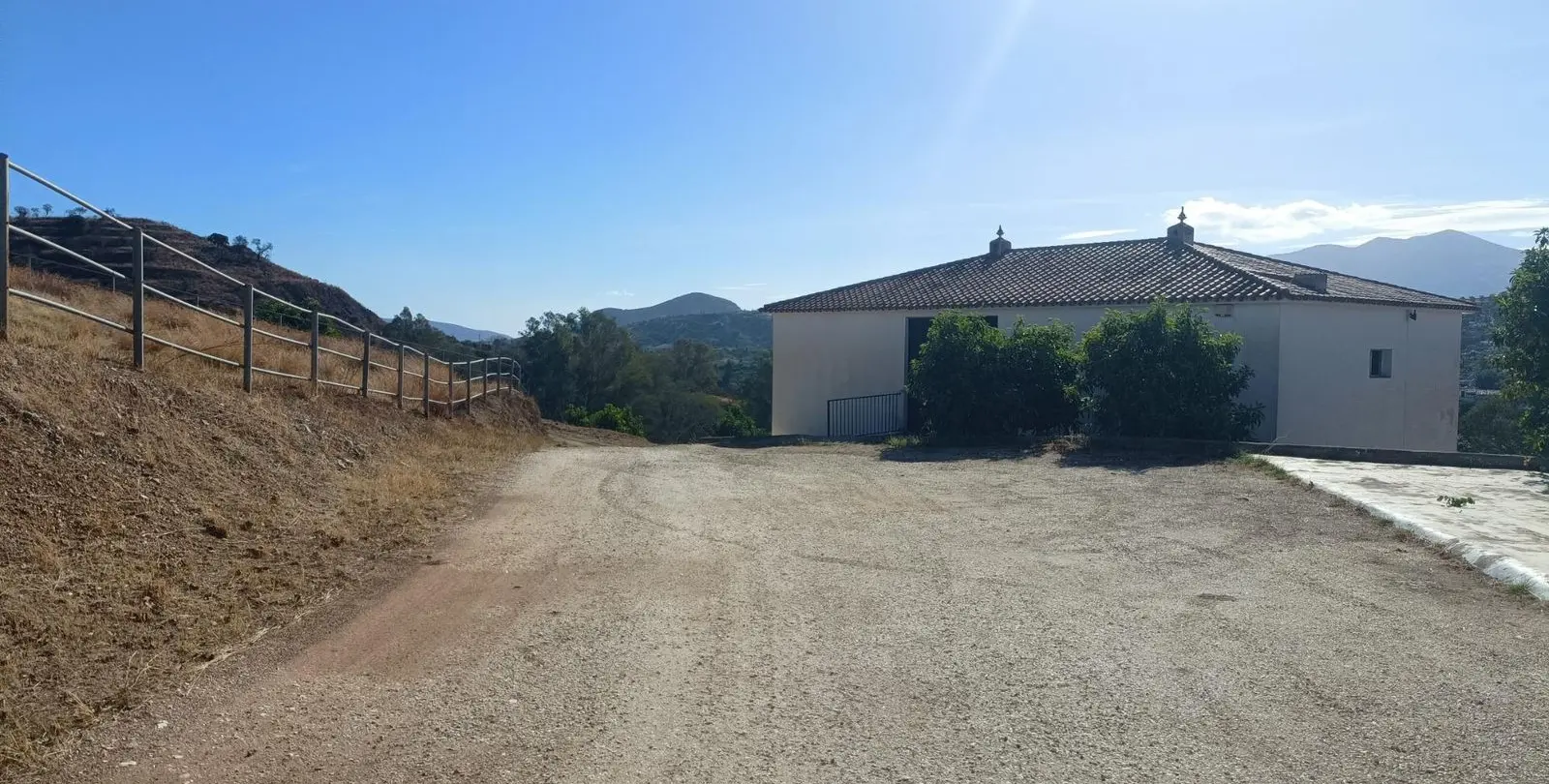 Sale of finca - cortijo in Coín 74