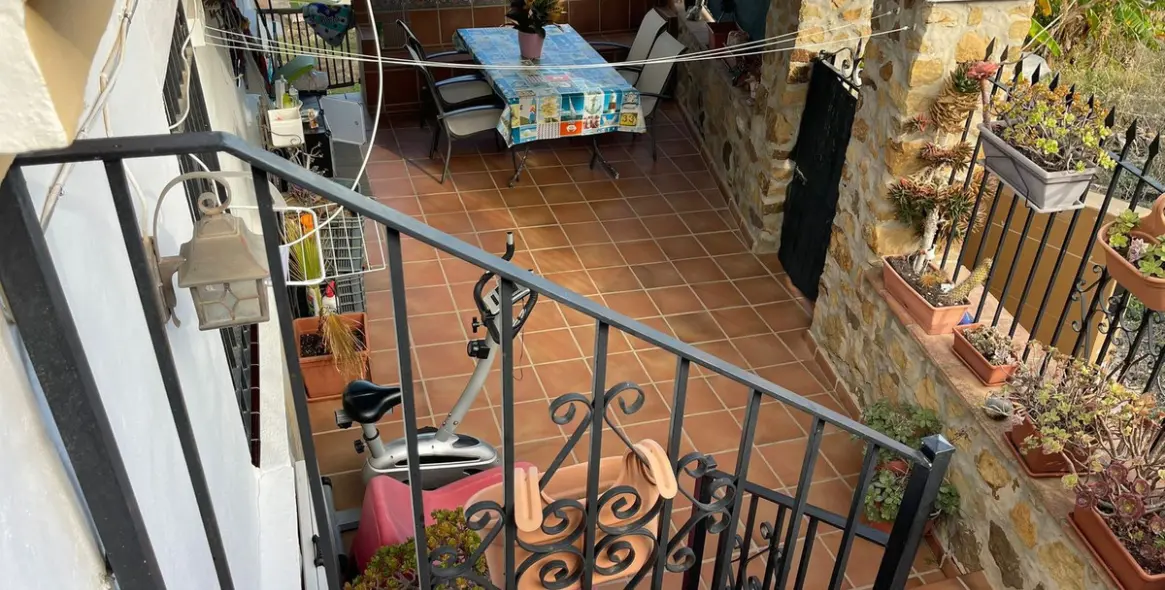 Sale of detached villa in Cancelada 7