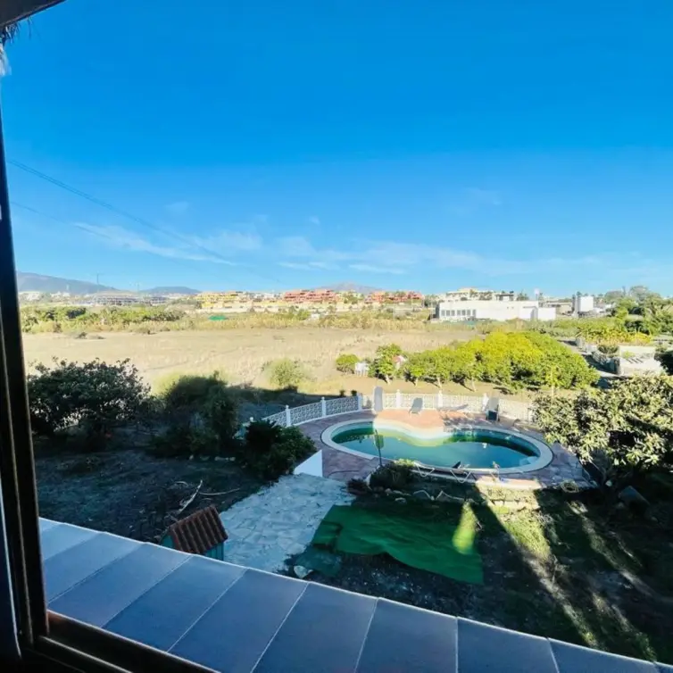 Sale of detached villa in Cancelada
