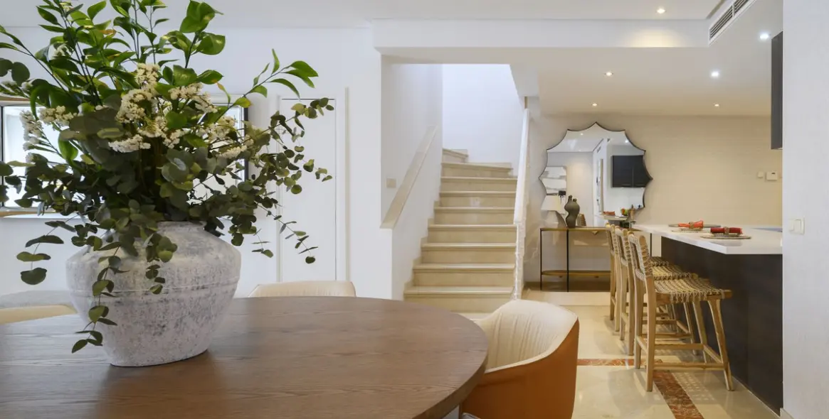 Sale of penthouse in Estepona (district Estepona) 5