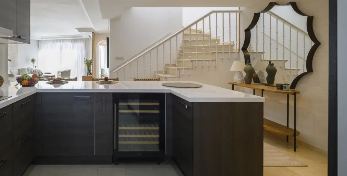 Sale of penthouse in Estepona (district Estepona) 9