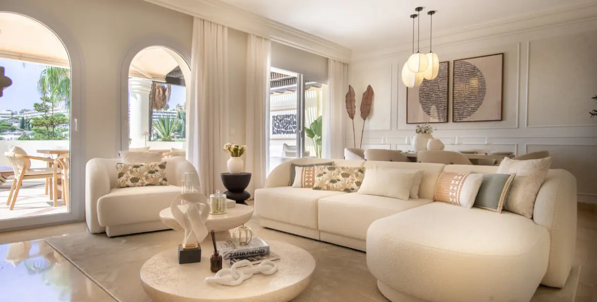 Sale of penthouse duplex in Nueva Andalucía 4