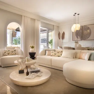 Sale of penthouse duplex in Nueva Andalucía